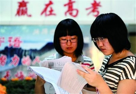 2011年重庆市高考作文