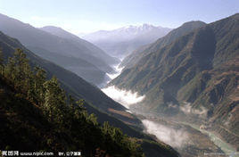 峡谷