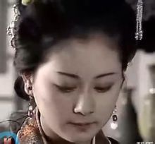 熠熠
