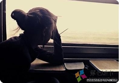 孤零零