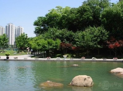 湖滨