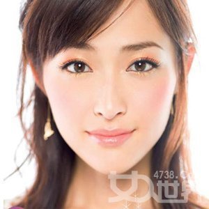 脸蛋