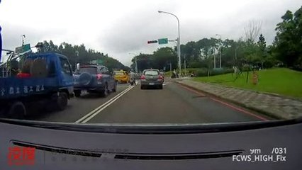 前车