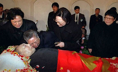 离世