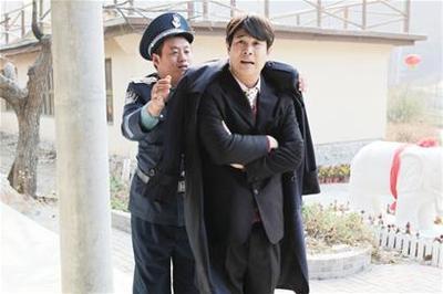巴结