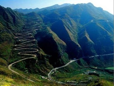 坎坷